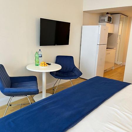 Black Sea Coast Apartment Batoemi Buitenkant foto