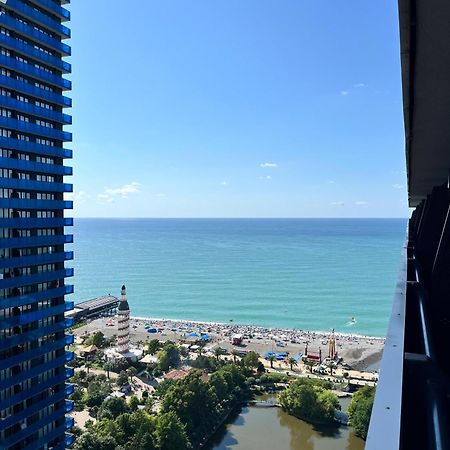 Black Sea Coast Apartment Batoemi Buitenkant foto